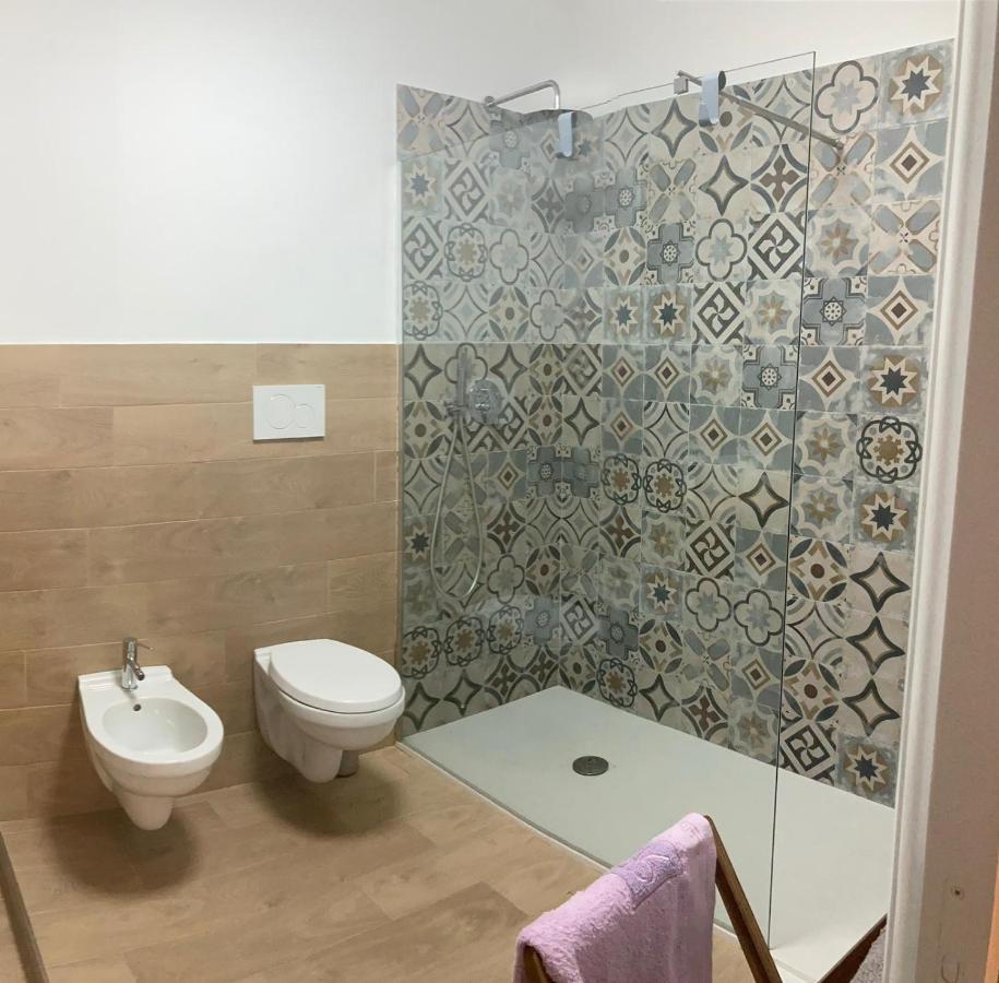 מלון בארי Wanderlust House מראה חיצוני תמונה